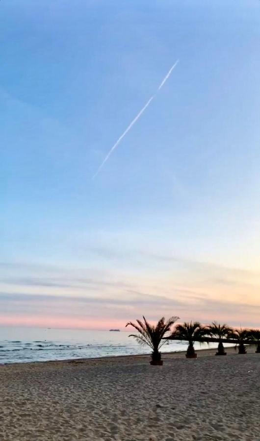 Dream On The Beach Apartment Cavallino-Treporti Exterior photo